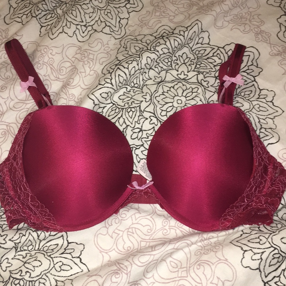 Victoria Secret Push Up Bra